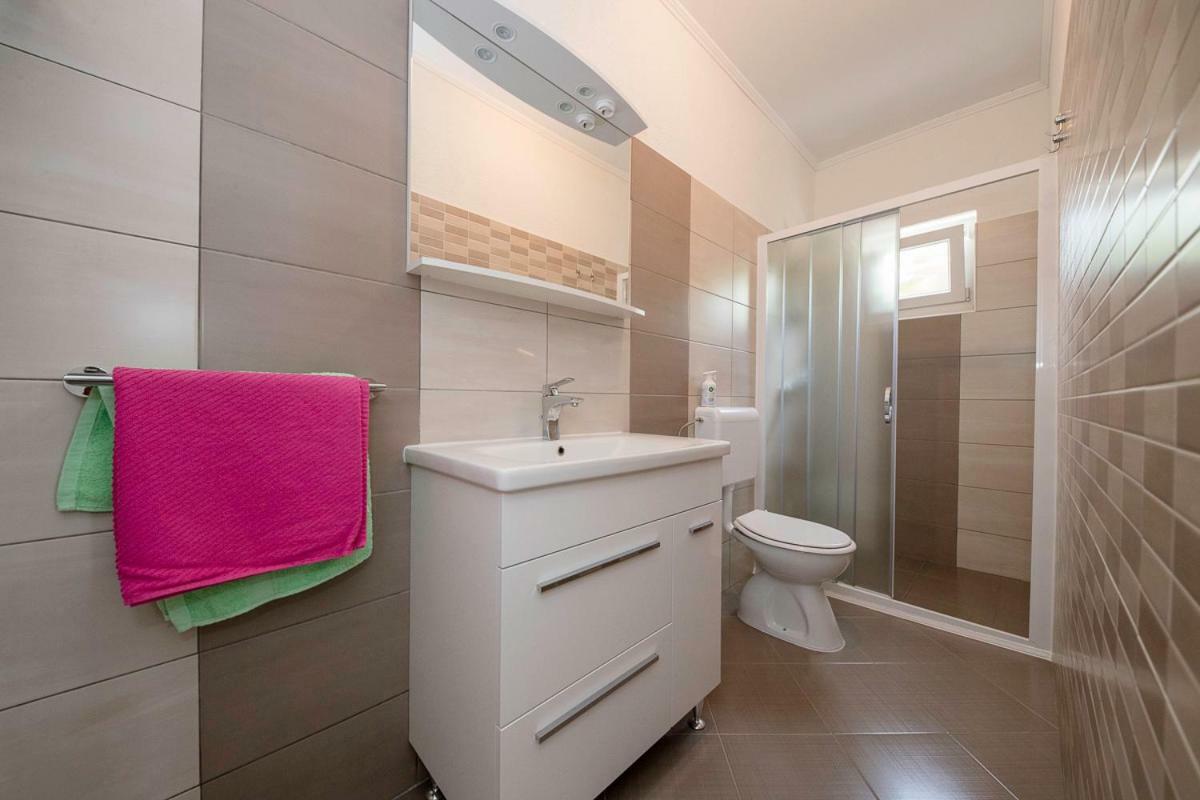 Apartman Jasmina Banjol Εξωτερικό φωτογραφία