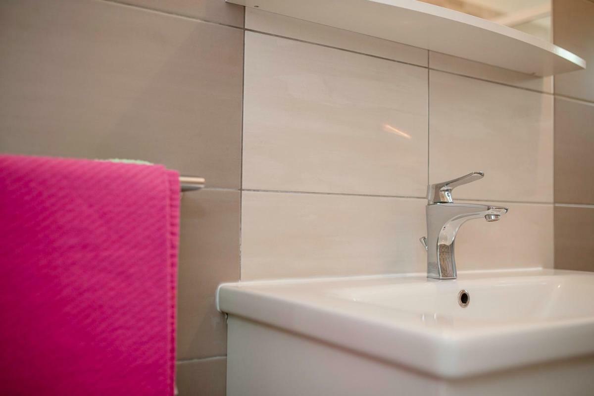 Apartman Jasmina Banjol Εξωτερικό φωτογραφία