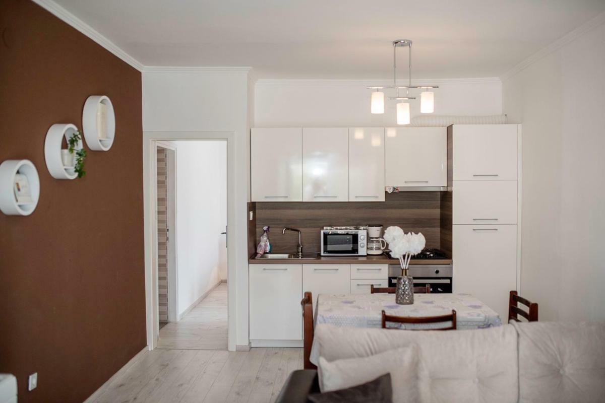 Apartman Jasmina Banjol Εξωτερικό φωτογραφία