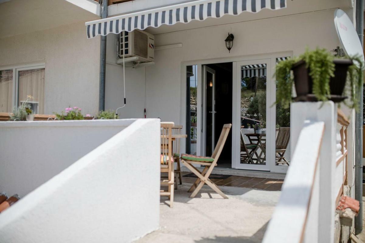 Apartman Jasmina Banjol Εξωτερικό φωτογραφία