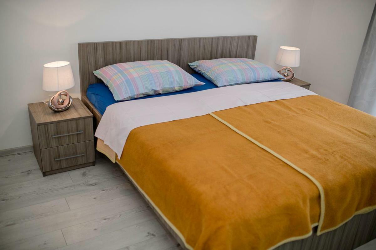 Apartman Jasmina Banjol Εξωτερικό φωτογραφία